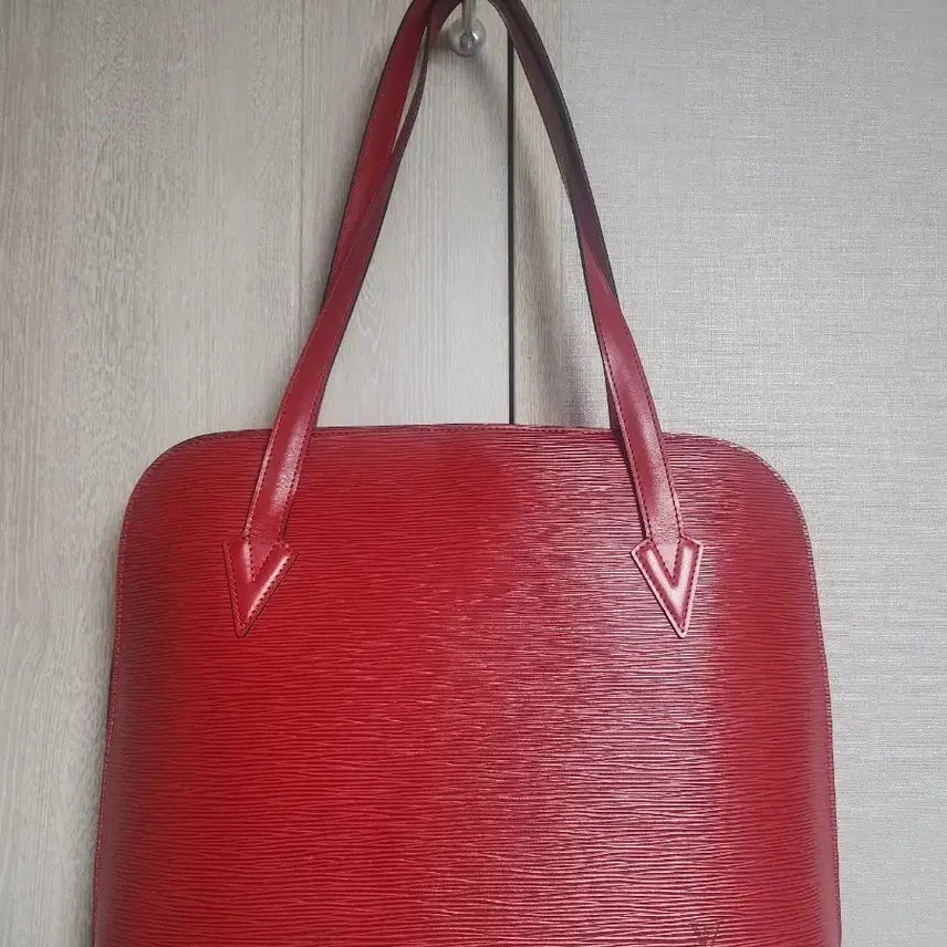 [BUNJANG] Louis Vuitton Épi Sac Shopping Shoulder Bag / 루이비통 에삐 루삭 숄더백