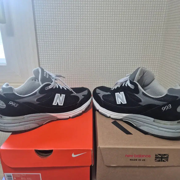 [BUNJANG] New Balance 993 Black Sneakers / 뉴발란스 993 블랙