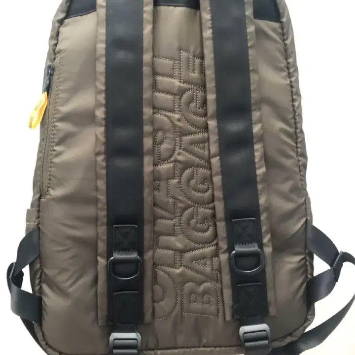 [BUNJANG] CRUSH Baggage Backpack / 크러쉬 배기지 백팩