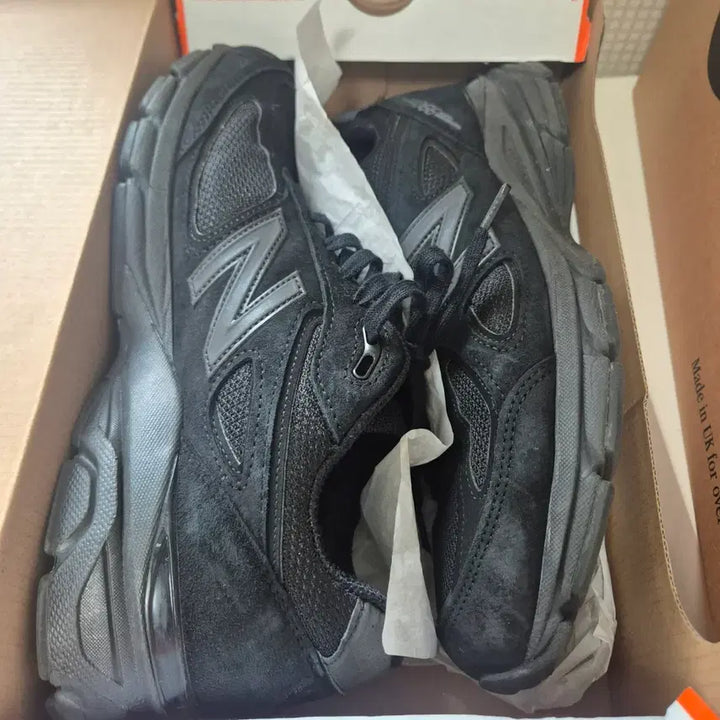 [SOLD OUT] 뉴발란스 990v4 트리플블랙