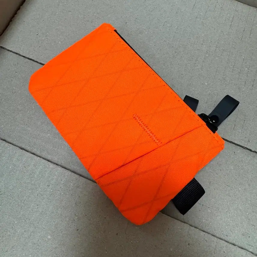 [BUNJANG] Alpaka Zip Pouch Pro Orange / 알파카(alpaka) 집파우치프로