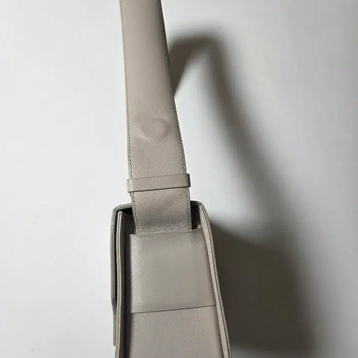 [BUNJANG] Margesherwood Shoulder Bag / 마지셔우드 가방