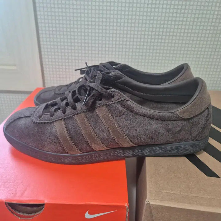 [BUNJANG] Adidas Tobacco Dark Brown / 아디다스 토바코 다크 브라운