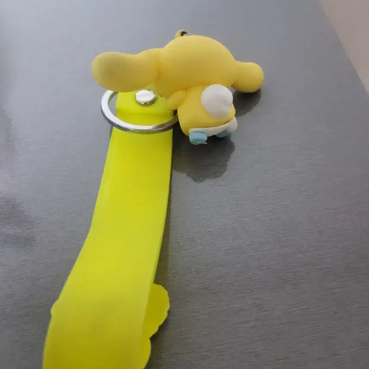 [BUNJANG] Cinnamoroll Yellow Character Keyring / (5월까지 할인)시나모롤 키링 옐로우 캐릭터 키홀더