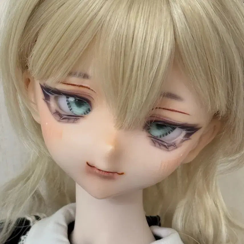 [BUNJANG] MDD DDH Semi-White Doll Head / Mdd ddh 돌피드림 세미화이트 헤드 구체관절인형