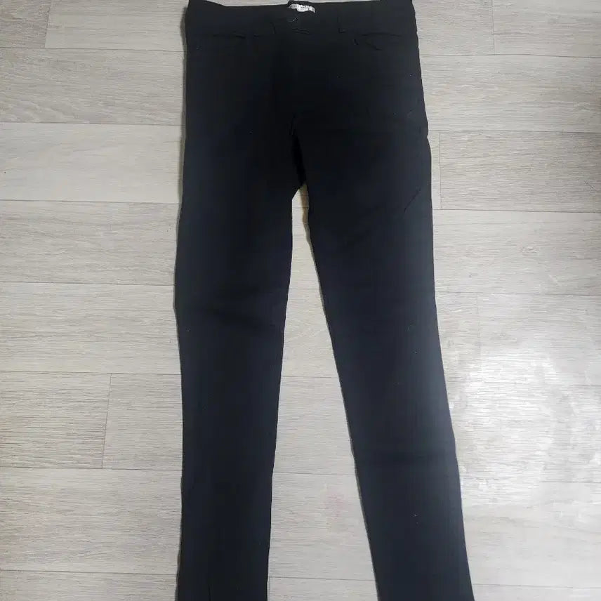[BUNJANG] Black Skinny Jeans (Size S) / 블랙 딱붙 스키니진 S사이즈