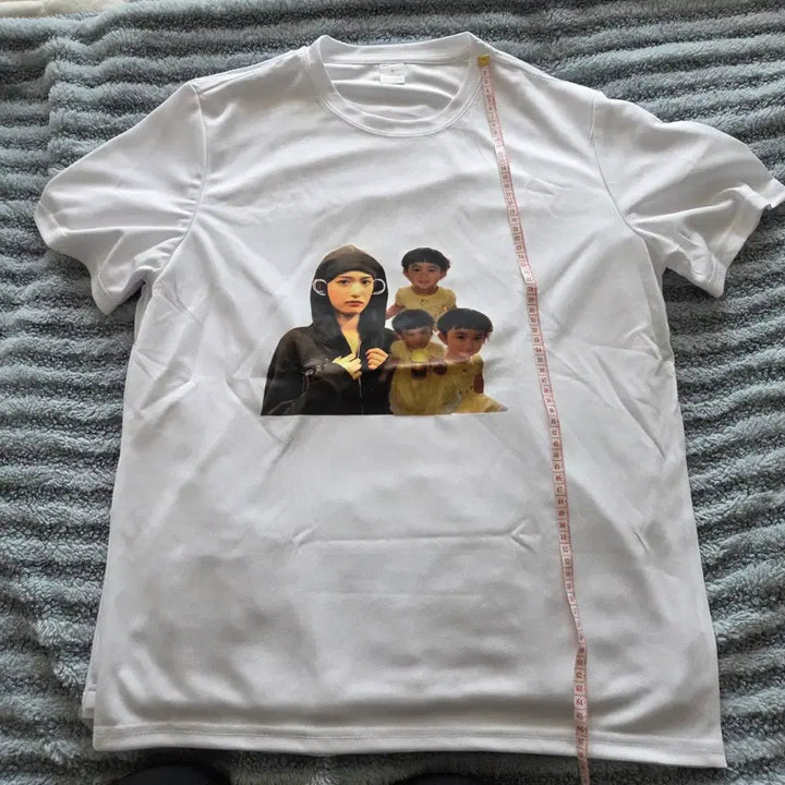 [BUNJANG] IVE Leeseo Custom T-Shirt / 아이브 이서 자체제작 티셔츠 프린팅