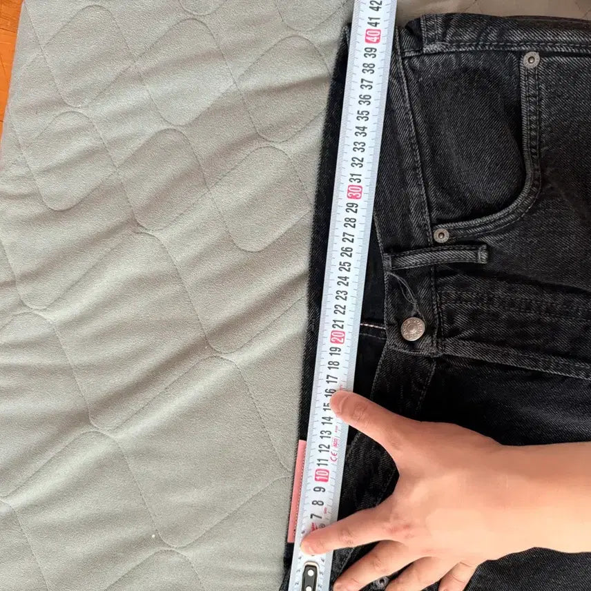 [BUNJANG] Acne Studios 1996 Used Black Denim Pants / 아크네 스튜디오 1996 유즈드 블랙 데님 팬츠  31x32