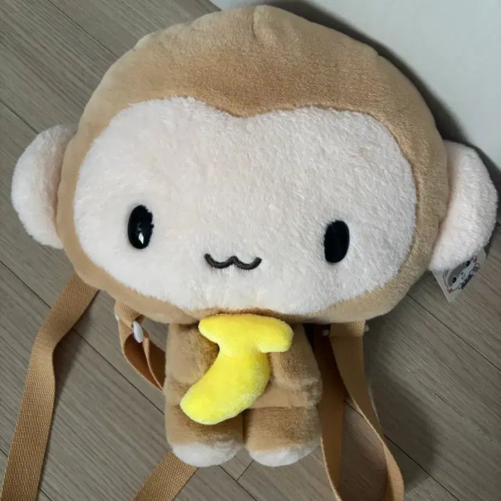 [BUNJANG] Lotte World KUSUNGyi Backpack / 롯데월드 쿠숭이 가방 백팩 팬싸템 판매