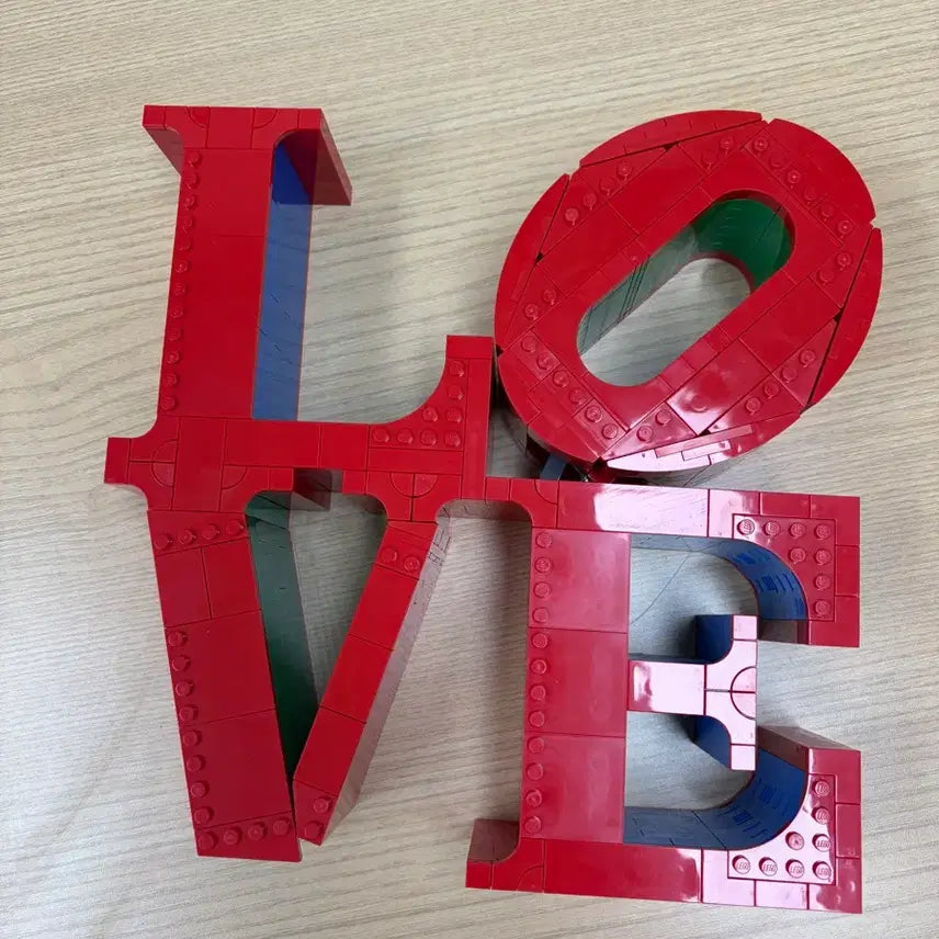[BUNJANG] Lego Art 32124 Love Assembled Set / 레고 아트 32124 love 조립품 팝니다.