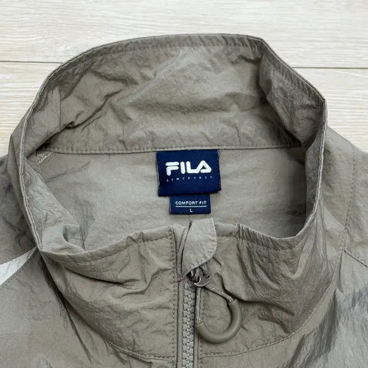 [SOLD OUT] 휠라 바람막이 남녀공용 100 L