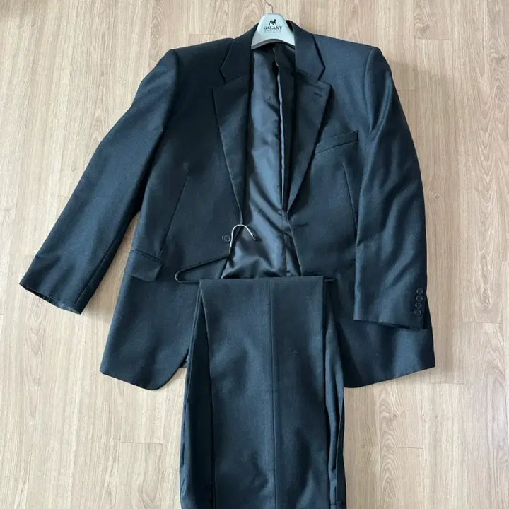[BUNJANG] GALAXY Premium Wool Cashmere Blend Classic Fit Two-Tuck Suit Set / 갤럭시 정품 캐시미어 혼방 울 정장 세트 (클래식핏/컨디션 최상)