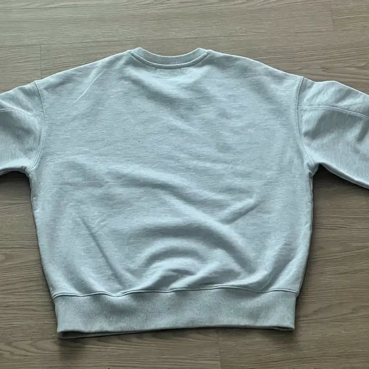 [BUNJANG] Kuwor Melange Grey Wavy Line Sweatshirt Size S / [s] 쿠어 스웻셔츠 (화이트멜란지)