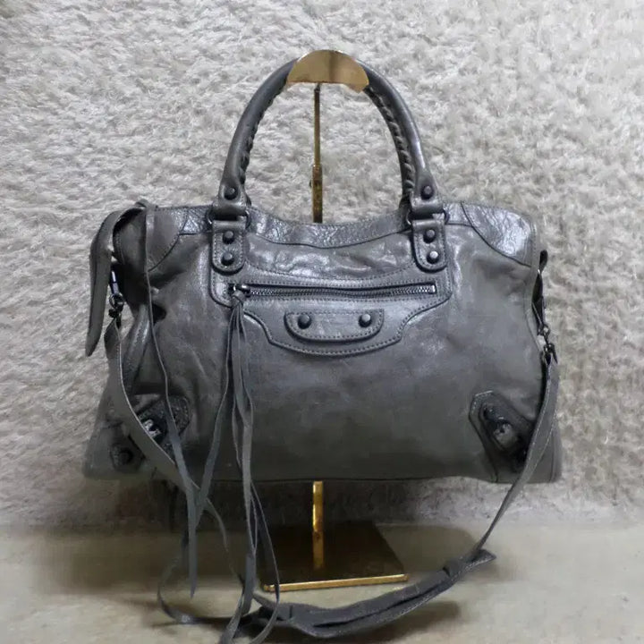 [BUNJANG] Betty Boom Used Cowhide Leather Motorcycle City Medium Gray Handbag / 베티붐구제 소가죽 모터백 시티 미디움 그레이 중고 가방