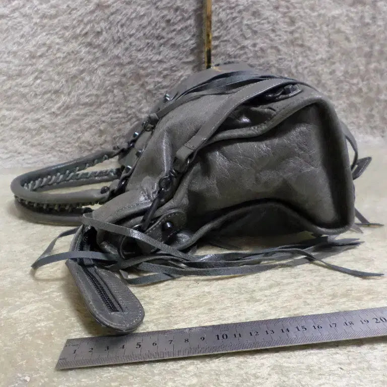 [BUNJANG] Betty Boom Used Cowhide Leather Motorcycle City Medium Gray Handbag / 베티붐구제 소가죽 모터백 시티 미디움 그레이 중고 가방