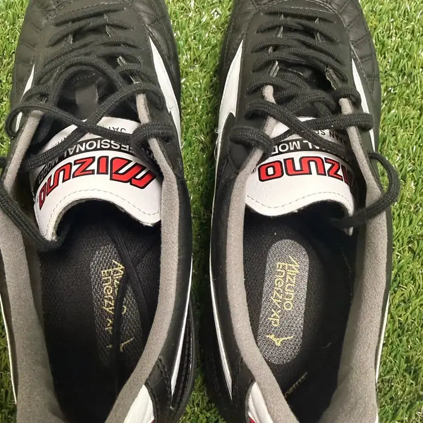 [BUNJANG] Mizuno Morelia Sala Japan (250) Indoor Soccer Shoes / 미즈노 모렐리아 살라 japan(250)