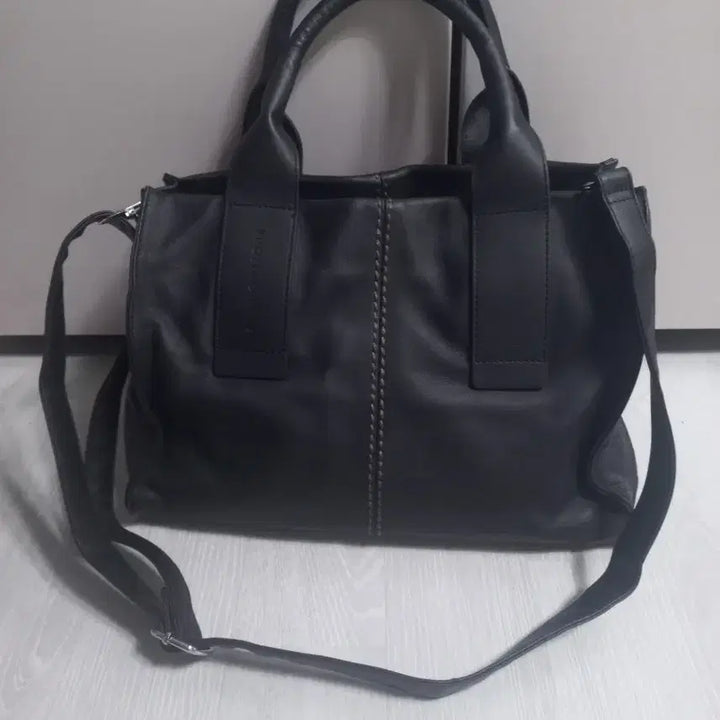 [BUNJANG] Plinio Visona Lambskin Tote Bag Shoulder Bag Crossbody Bag Black / 플리니오비조나 램스킨 토트백. 숄더백 크로스백. 블랙