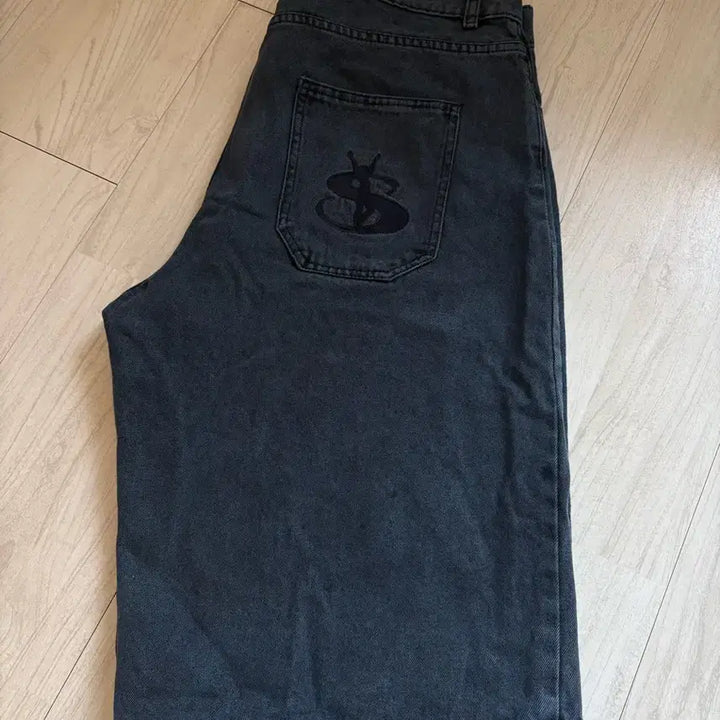 [BUNJANG] Yardsale Fantasy Shorts L / 야드세일 yardsale 판타지 쇼츠 L