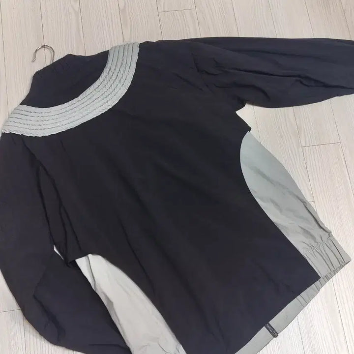 [BUNJANG] Graffeakers Western Windbreaker Jacket / 그래피커스 웨스턴 바람막이 자켓