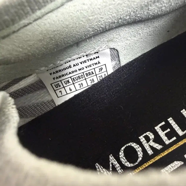 [BUNJANG] Mizuno Morelia Neo IV Sala Beta Elite (250) / 미즈노 모렐리아 네오4 살라베타 엘리트(250)