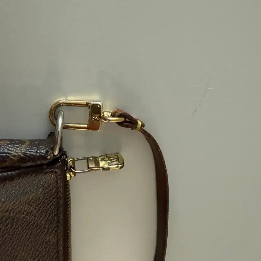 [BUNJANG] Louis Vuitton Pochette Accessories Bag / 루이비통 포쉐트 악세수아 가방