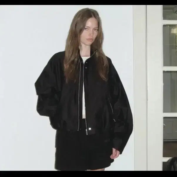 [BUNJANG] Studio Table Cotton Volume Blouson Black / 스튜디오테이블 코튼 볼륨 블루종 블랙