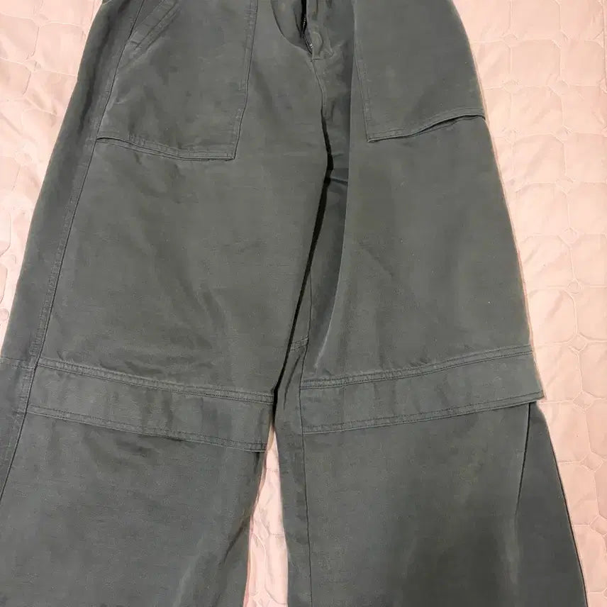 [BUNJANG] Dive In Fatigue Pants Charcoal Size 2 / 다이브인 퍼티그팬츠 2 사이즈 차콜 팝니다