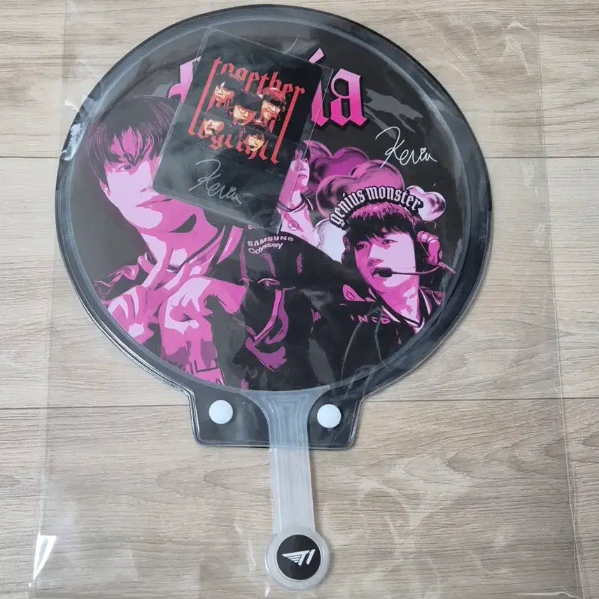 [BUNJANG] T1 Keria POB Fan + Photocard / T1 티원 케리아 keria 홈그라운드 홈그 특전 부채 + 포토카드