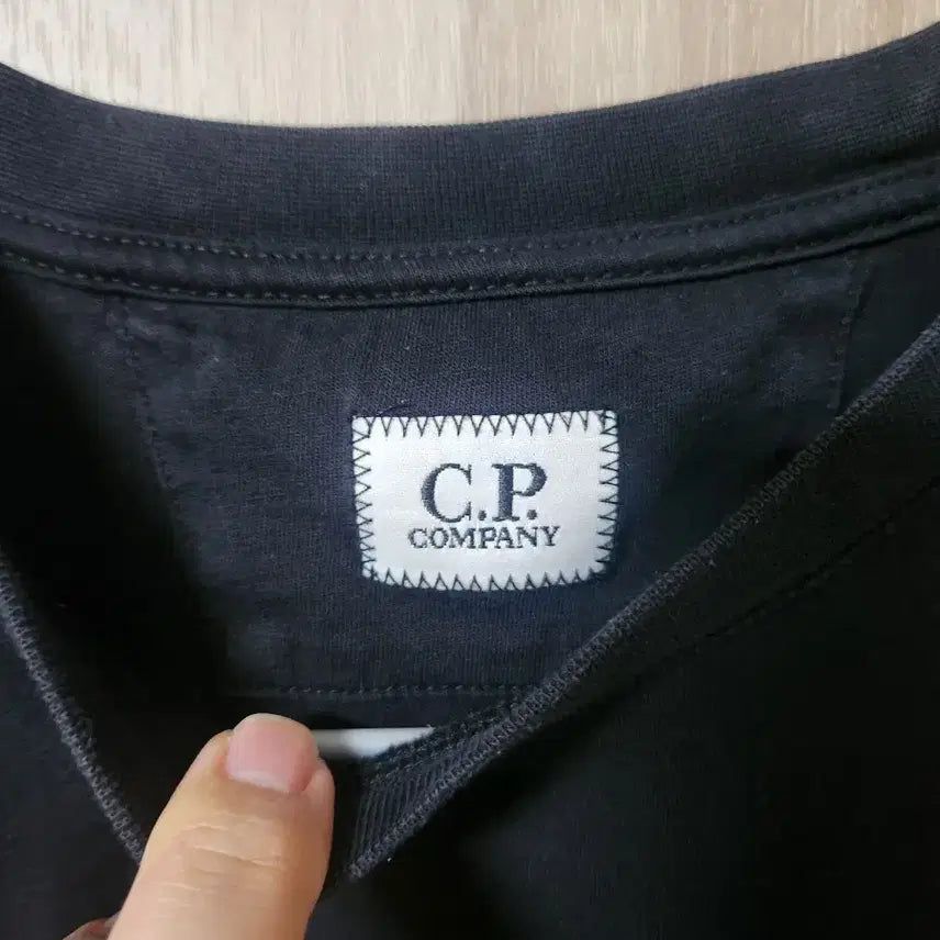 [BUNJANG] CP Company Black Short Sleeve T-Shirt L / (정품) CP컴퍼니 블랙 반팔 L 티셔츠