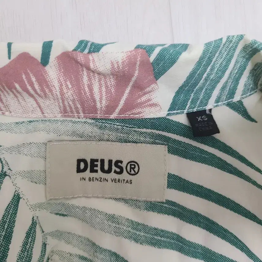[BUNJANG] Deus Short Sleeve Shirt / 데우스 셔츠