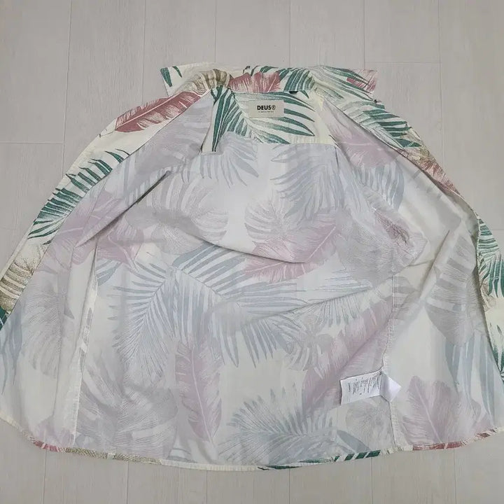 [BUNJANG] Deus Short Sleeve Shirt / 데우스 셔츠