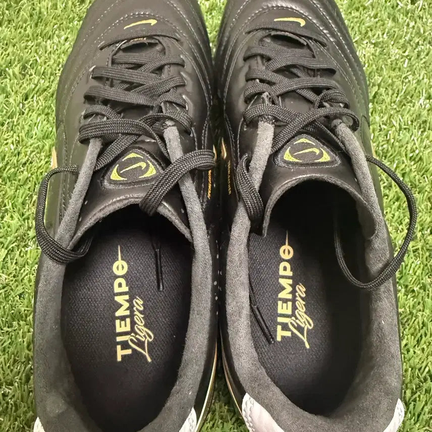 [BUNJANG] Nike Tiempo Ligera Soccer Cleats (US 7) / 나이키 티엠포 리게라(250)