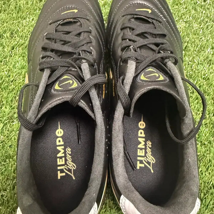 [BUNJANG] Nike Tiempo Ligera Soccer Cleats (US 7) / 나이키 티엠포 리게라(250)