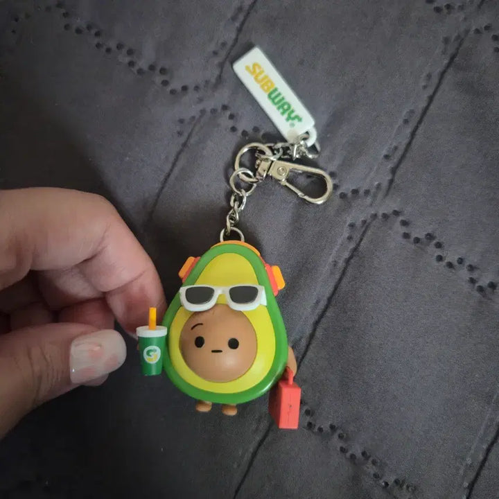 [BUNJANG] Subway Avocado Keychain / Subway 써브웨이 아보카도 키링 뮤직카도