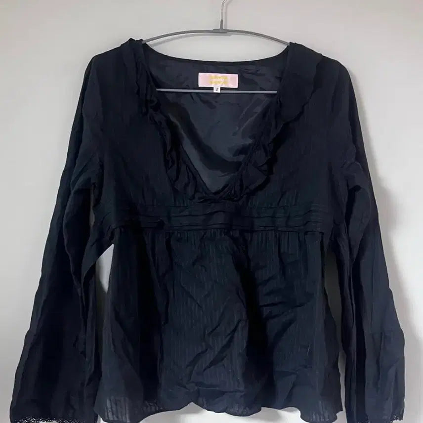 [BUNJANG] Layered Ruffle Top Blouse - Black / 레이어드 러플 탑 블라우스 블랙 공겜여주 고스 고딕