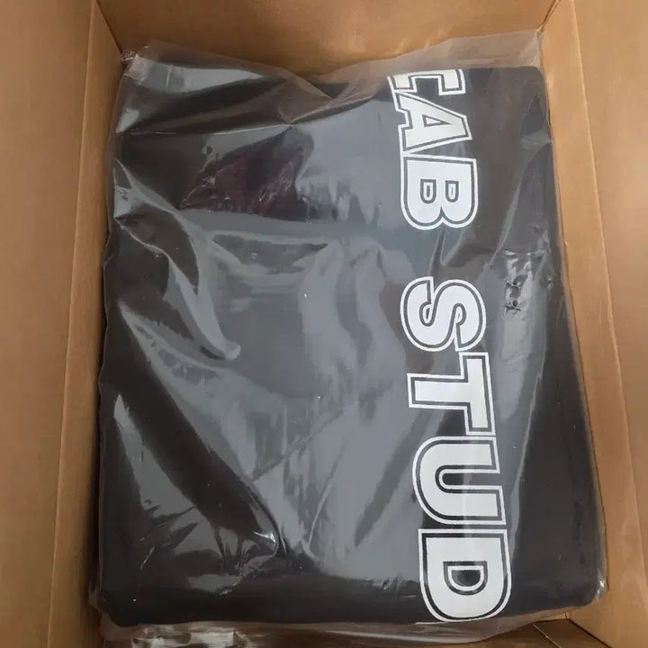 [BUNJANG] Iab Studio Straight Logo Sweatpants Black XL / 아이앱 스튜디오 아이앱 스트레이트 로고 스웨트팬츠 블랙 xl