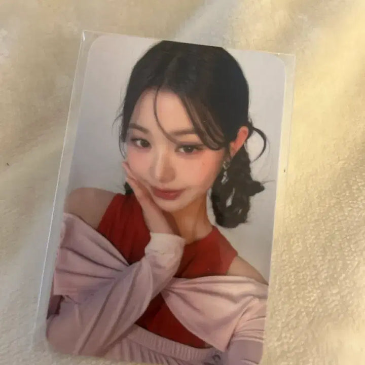 [BUNJANG] Amuse Jang Wonyoung Photocard / 어뮤즈 콜라보 장원영 포카