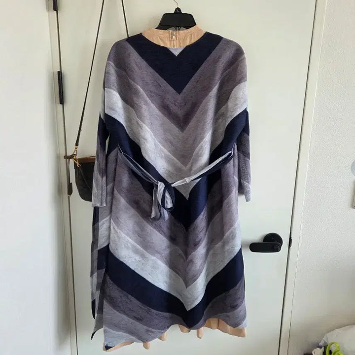 [BUNJANG] Pleated Long Cardigan Outerwear / 플리츠  롱 가디건 겉옷