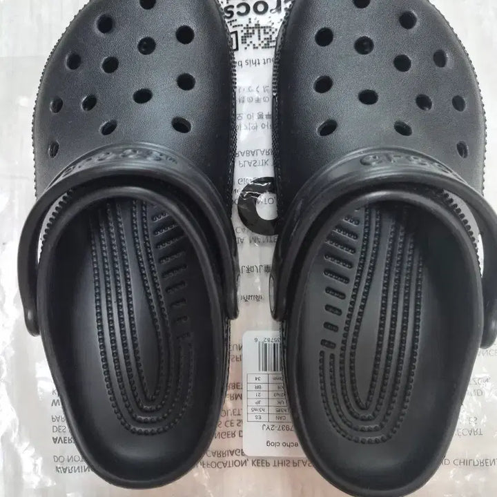 [SOLD OUT] 크록스  블랙 220