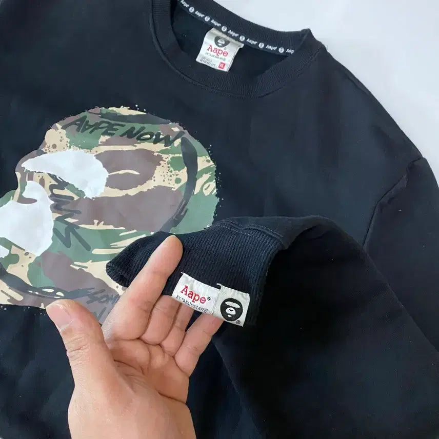 [BUNJANG] Aape 카모 Ape 헤드 블랙 맨투맨 / Aape 카모 Ape 헤드 블랙 맨투맨