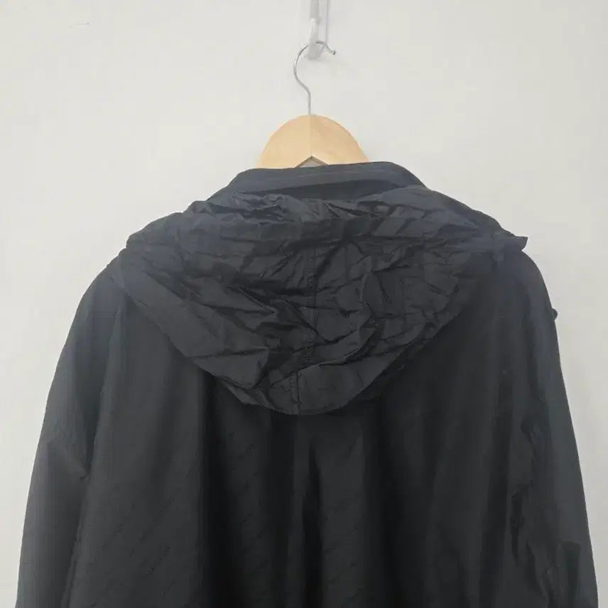 [BUNJANG] Balenciaga Pattern Logo Oversized Windbreaker XS / 발렌시아가 바람막이 패턴로고 오버핏 XS