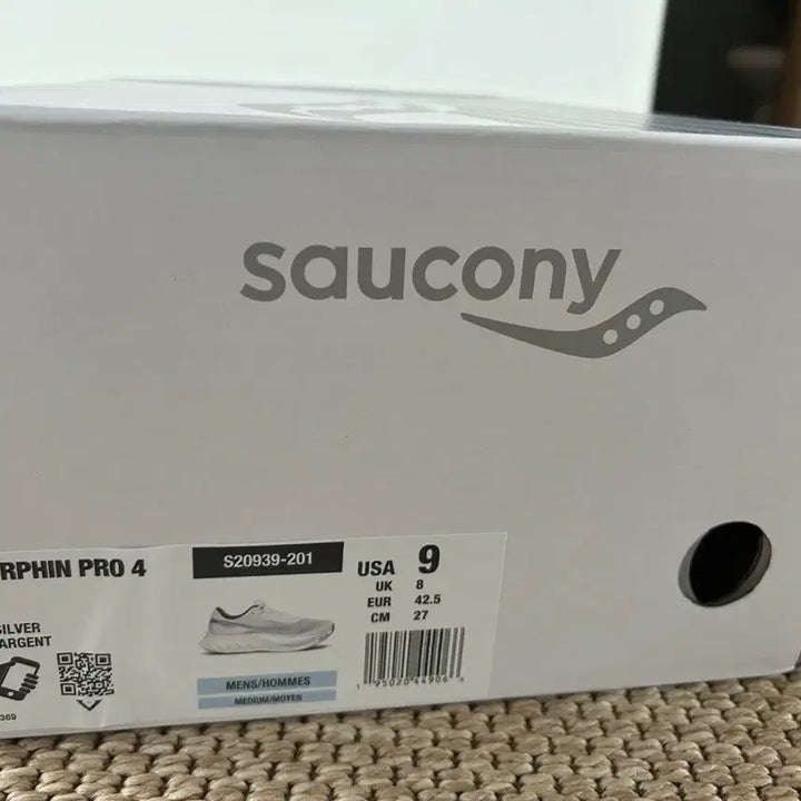 [BUNJANG] Saucony Endorphin Pro 4 Running Shoes - Size 270 / 써코니 엔돌핀 프로4 270 새상품