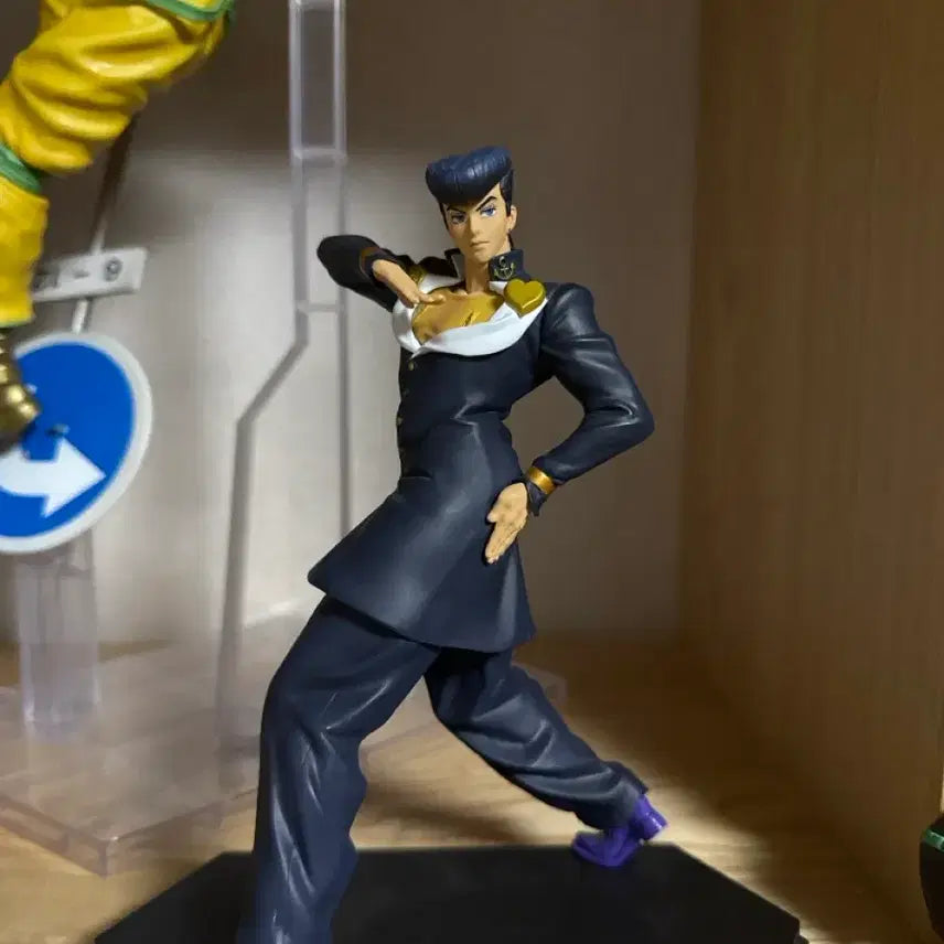 [BUNJANG] Higashikata Josuke Figure / 죠스케