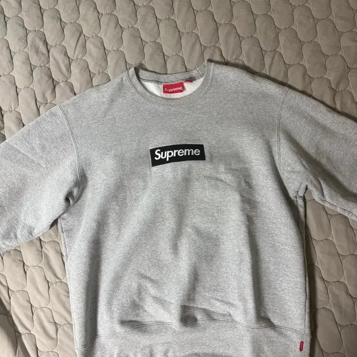 [BUNJANG] Supreme Box Logo Crewneck Sweatshirt (M) / 슈프림 박스로고 맨투맨 m