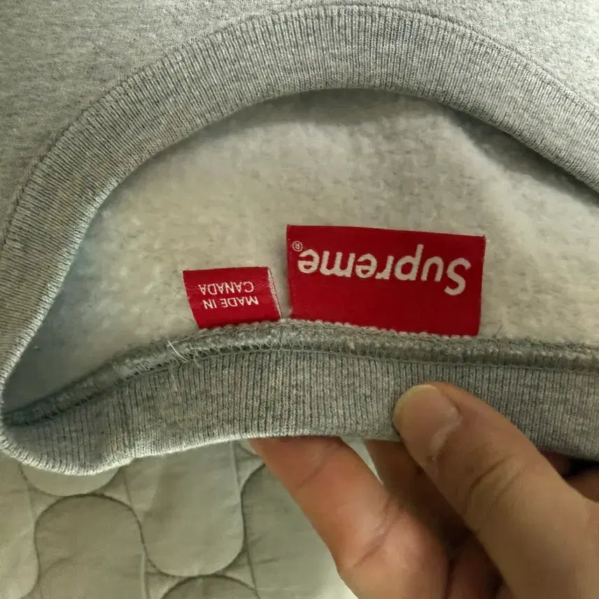 [BUNJANG] Supreme Box Logo Crewneck Sweatshirt (M) / 슈프림 박스로고 맨투맨 m