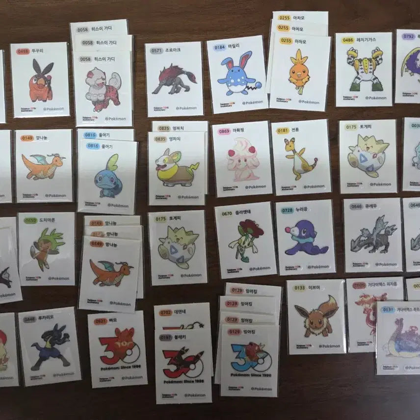 [BUNJANG] Pokemon 30th Anniversary Tteokbokki Stickers Complete Set / 포켓몬스터 30주년 띠부씰 전종 2500 거다이,로고 5000