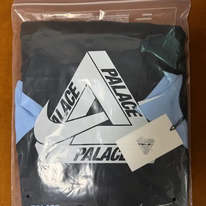 [BUNJANG] Palace Nike Track Jacket Black M / 팔라스 나이키 트랙 자켓 블랙 M