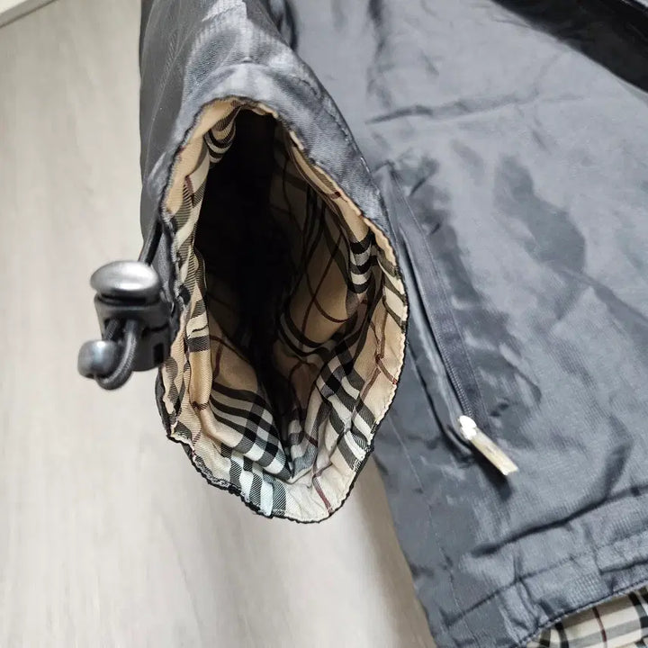 [BUNJANG] Burberry Black Label Cam Down Jacket / 버버리 블랙라벨 카메 다운 M사이즈 새상품급