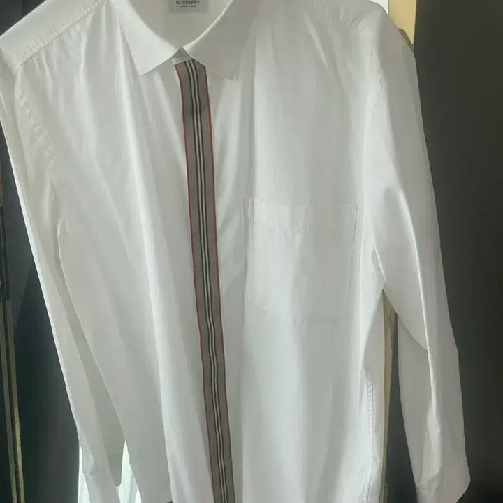 [BUNJANG] Burberry Long Sleeve Shirt / 버버리 긴판셔츠 M사이즈