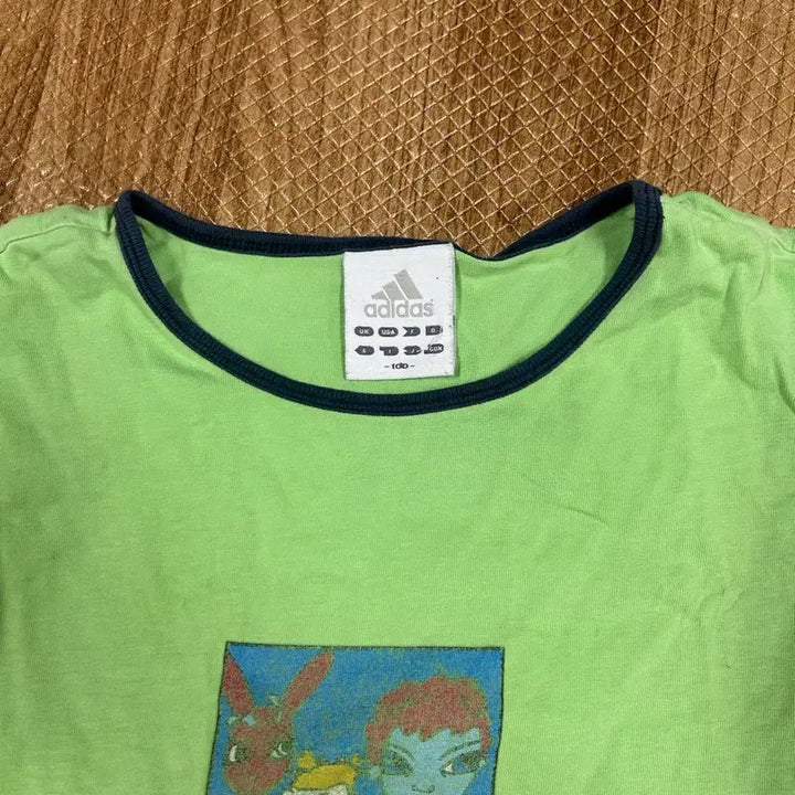 [BUNJANG] Adidas Green Short Sleeve T-shirt / 아디다스 그린 반팔 티셔츠